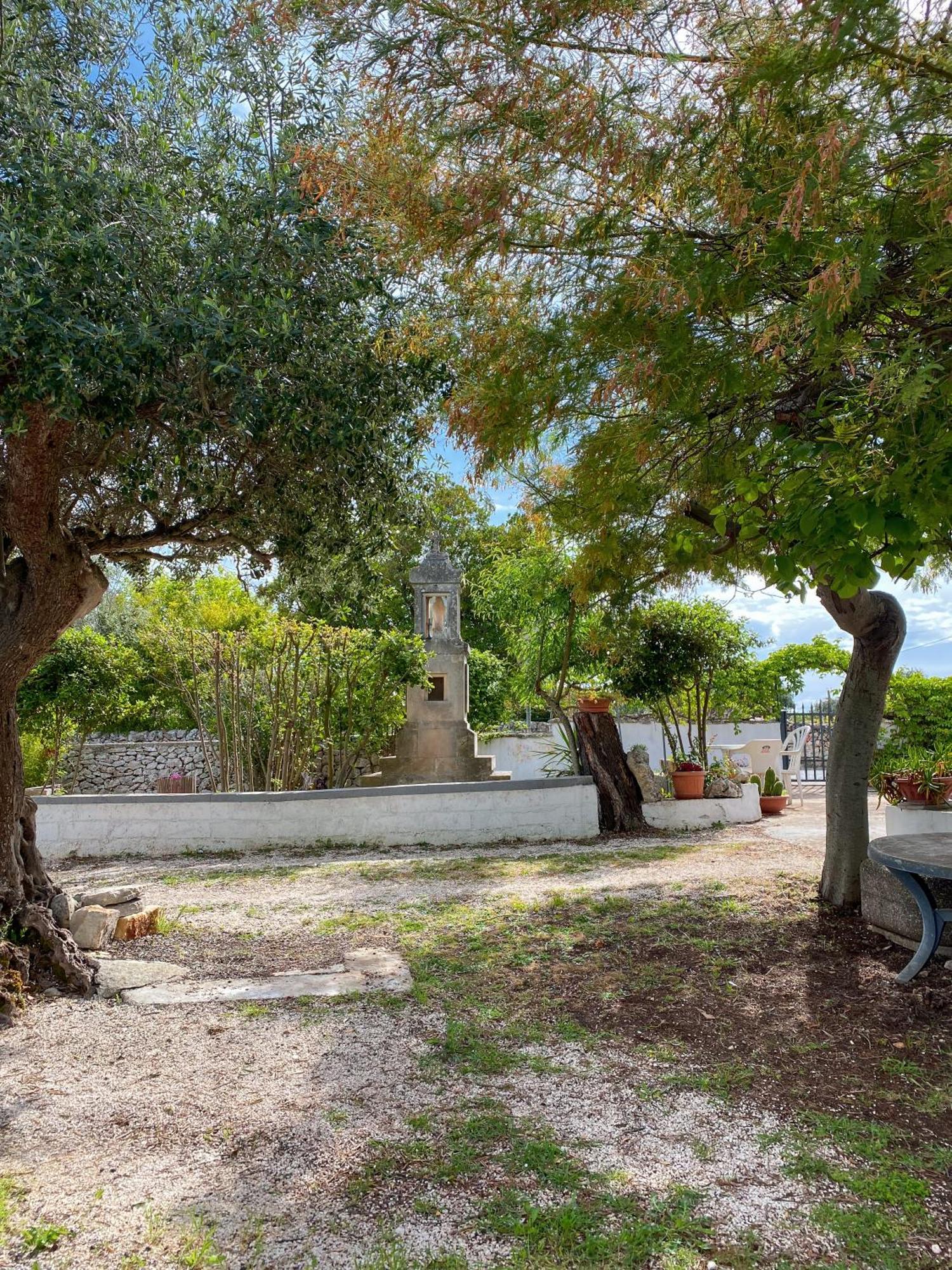 Trullo Pinto Apartamento Locorotondo Exterior foto